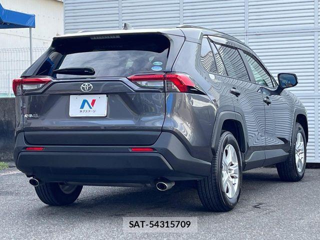 Toyota RAV4 2019-09 8628627-17