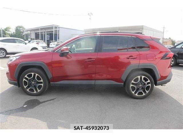 Toyota RAV4 2019-04 8628625-13