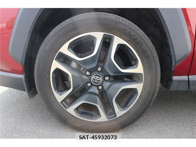Toyota RAV4 2019-04 8628625-21