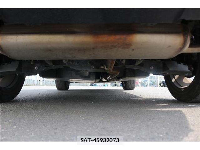 Toyota RAV4 2019-04 8628625-26
