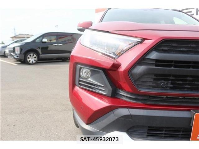 Toyota RAV4 2019-04 8628625-27