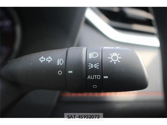 Toyota RAV4 2019-04 8628625-5
