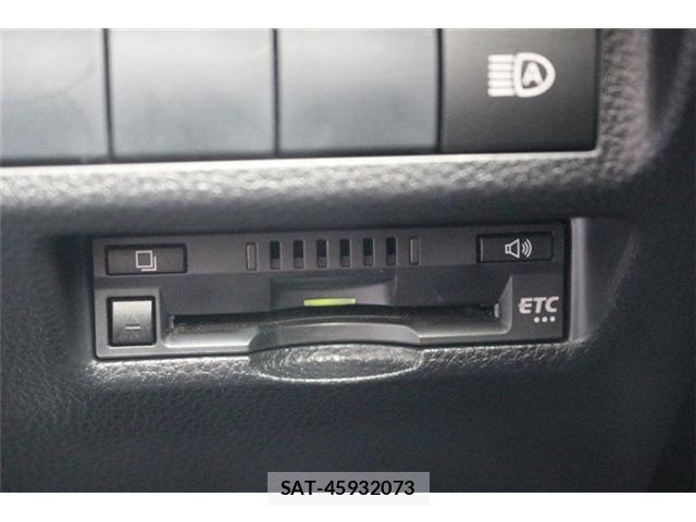 Toyota RAV4 2019-04 8628625-6