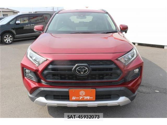 Toyota RAV4 2019-04 8628625-8