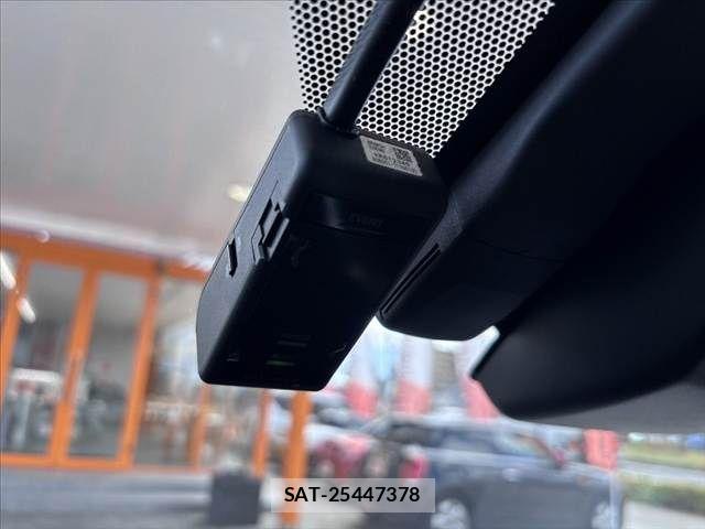 Toyota RAV4 2019-07 8628628-29