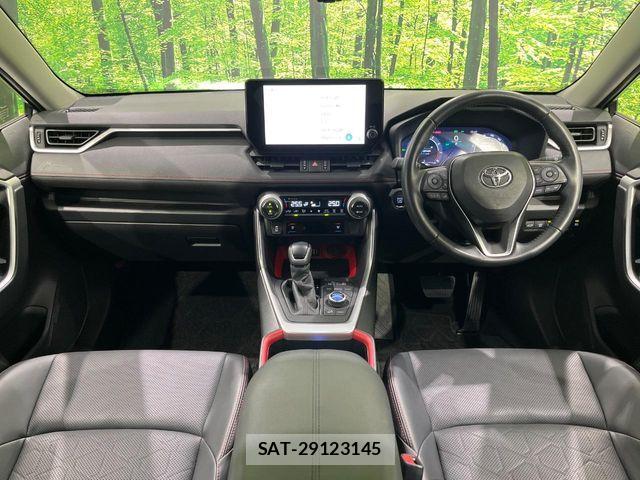 Toyota RAV4 2023-11 8628615-1
