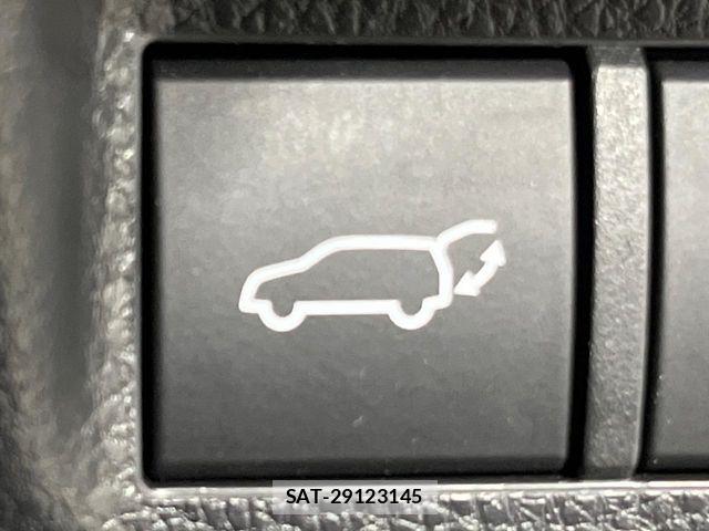 Toyota RAV4 2023-11 8628615-5