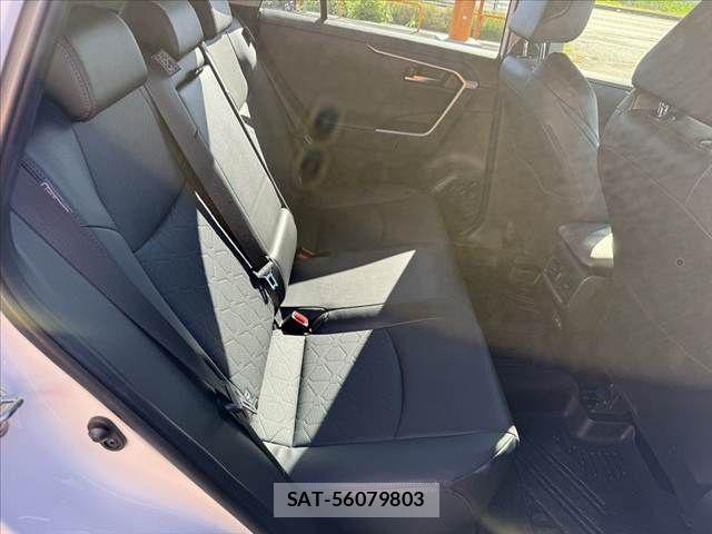 Toyota RAV4 2024-03 8666811-17