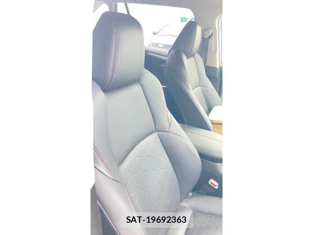 Toyota RAV4 2021-04 8661243-11