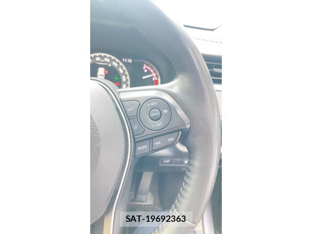 Toyota RAV4 2021-04 8661243-17