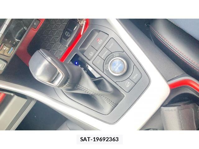 Toyota RAV4 2021-04 8661243-20