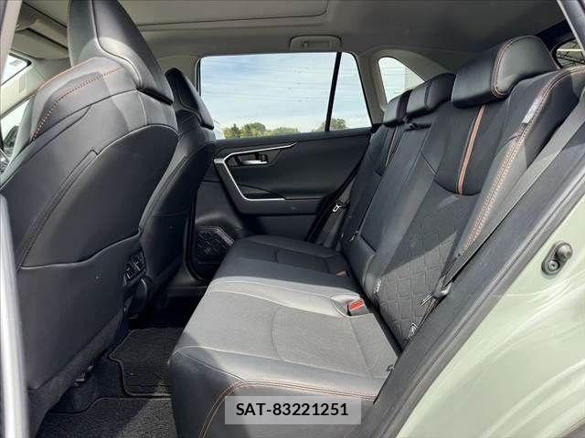 Toyota RAV4 2021-06 8666812-17