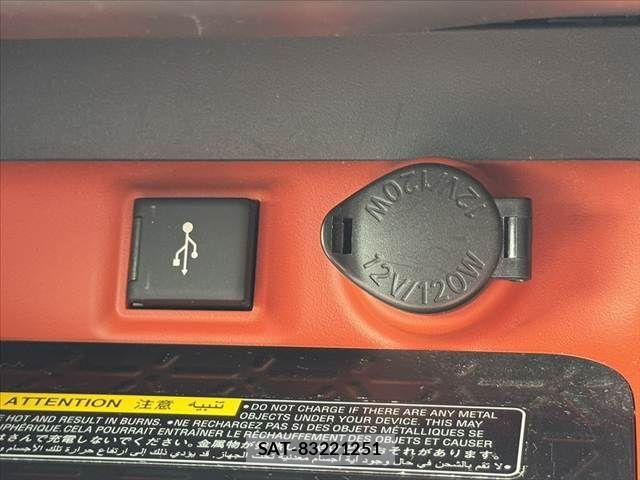 Toyota RAV4 2021-06 8666812-29