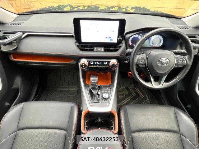 Toyota RAV4 2022-12 8661236-1