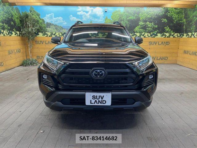 Toyota RAV4 2024-08 8666810-13