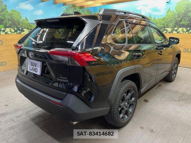 Toyota RAV4 2024-08 8666810-16