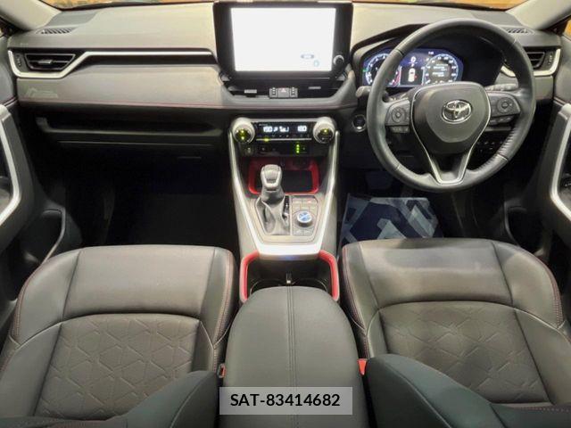 Toyota RAV4 2024-08 8666810-1
