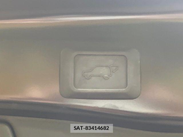 Toyota RAV4 2024-08 8666810-6