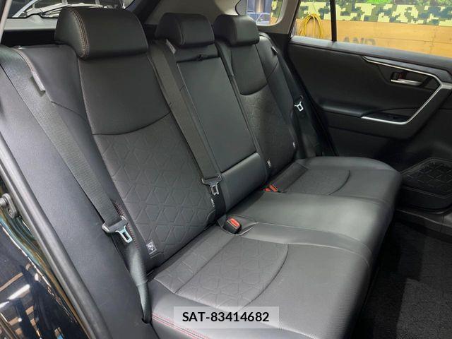 Toyota RAV4 2024-08 8666810-8