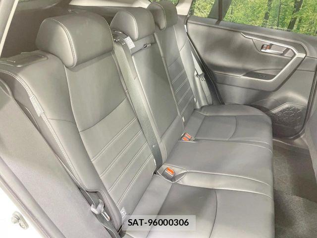 Toyota RAV4 2020-01 8666814-9