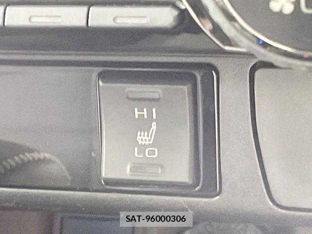 Toyota RAV4 2020-01 8666814-7