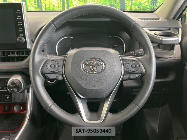 Toyota RAV4 2021-08 8661234-10