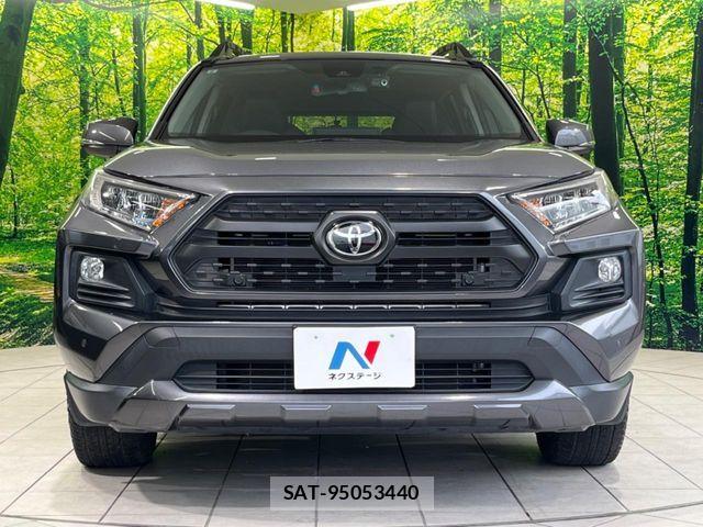 Toyota RAV4 2021-08 8661234-13