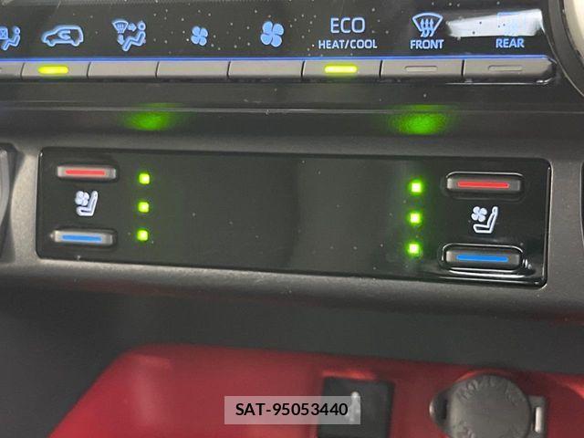 Toyota RAV4 2021-08 8661234-5
