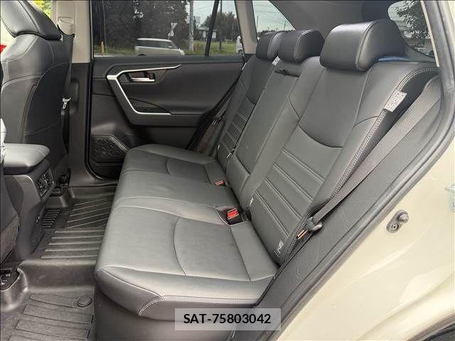 Toyota RAV4 2021-09 8661238-9