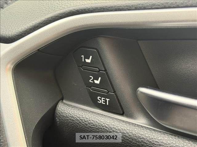 Toyota RAV4 2021-09 8661238-14