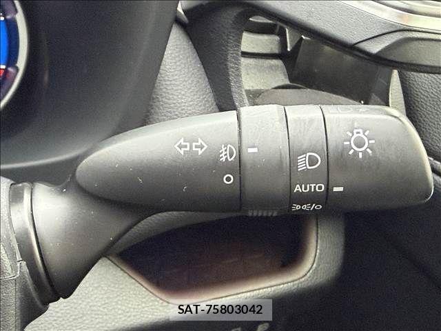 Toyota RAV4 2021-09 8661238-29