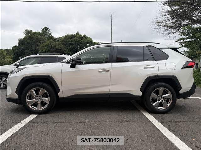 Toyota RAV4 2021-09 8661238-5