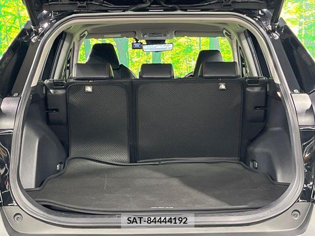 Toyota RAV4 2021-08 8661237-9