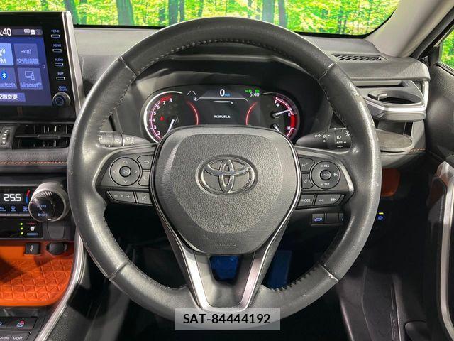 Toyota RAV4 2021-08 8661237-10