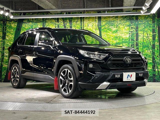 Toyota RAV4 2021-08 8661237-15