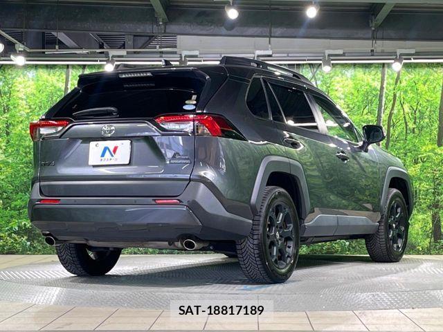 Toyota RAV4 2021-02 8666816-16