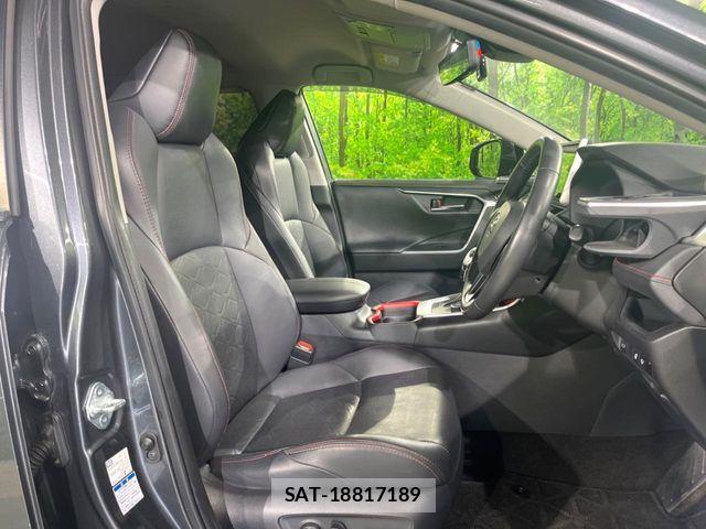 Toyota RAV4 2021-02 8666816-7