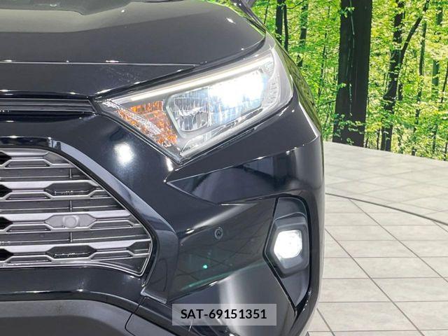 Toyota RAV4 2022-06 8661239-14