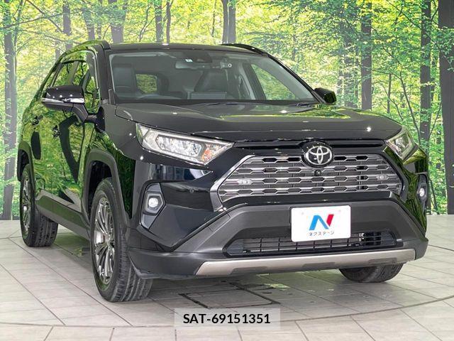 Toyota RAV4 2022-06 8661239-18