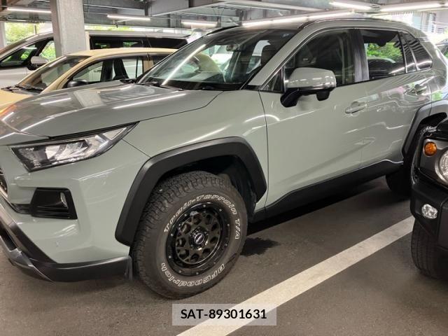 Toyota RAV4 2019-06 8661240-0