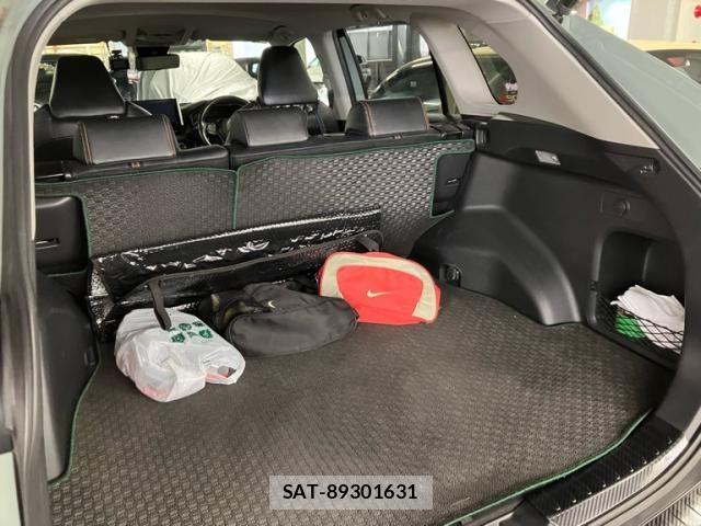 Toyota RAV4 2019-06 8661240-9