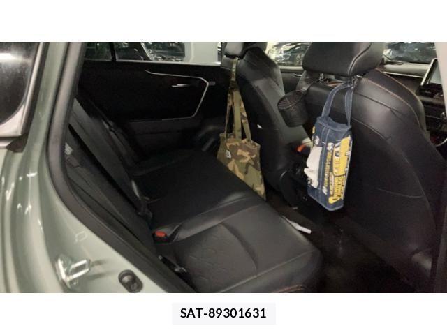 Toyota RAV4 2019-06 8661240-17