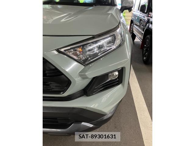 Toyota RAV4 2019-06 8661240-1