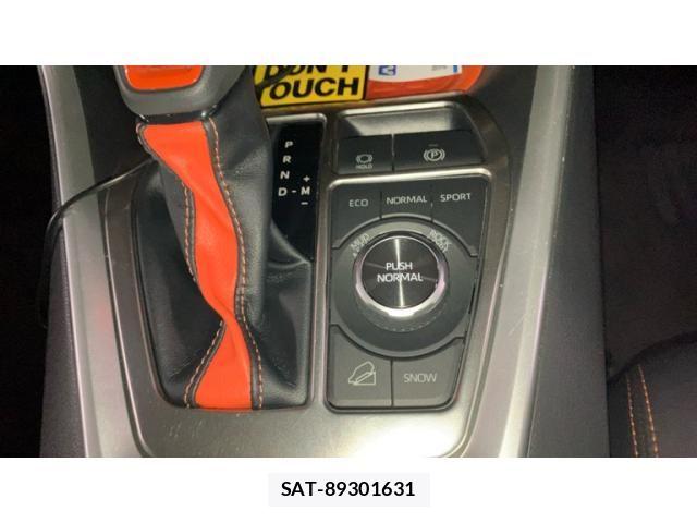 Toyota RAV4 2019-06 8661240-22
