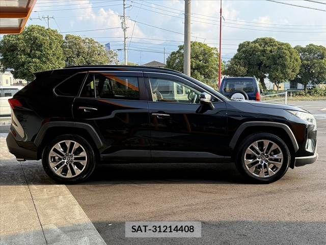 Toyota RAV4 2019-11 8666818-10