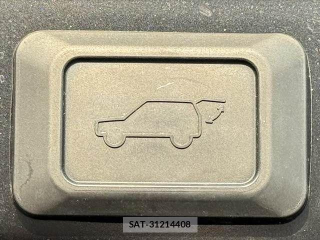 Toyota RAV4 2019-11 8666818-23