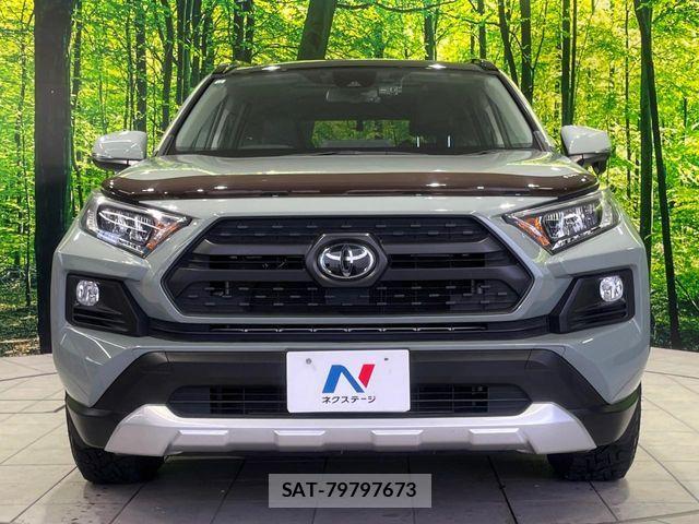 Toyota RAV4 2019-12 8666815-13