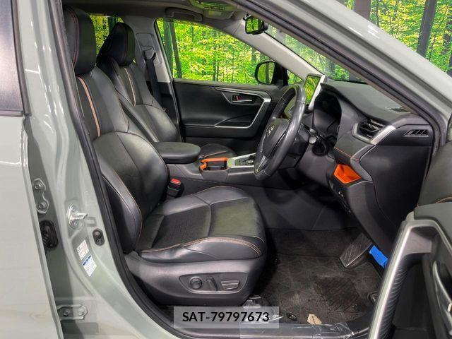 Toyota RAV4 2019-12 8666815-7