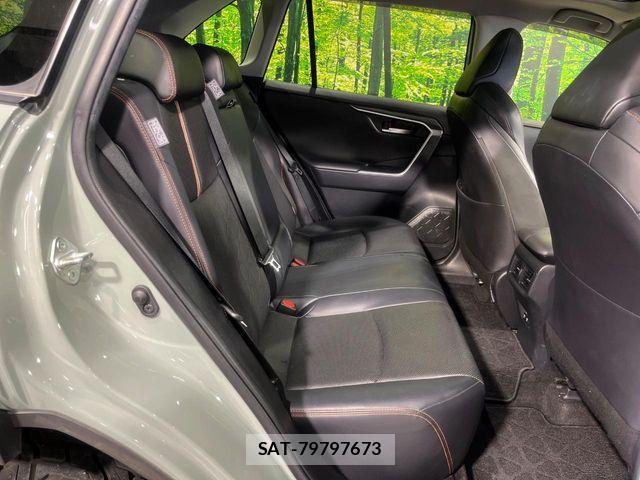 Toyota RAV4 2019-12 8666815-8