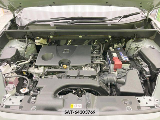 Toyota RAV4 2021-05 8686424-17